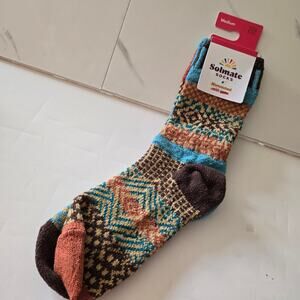 NWT  Soulmate Cattail Crew Socks NEW Size M Medium Women 8-10/Men 7-9